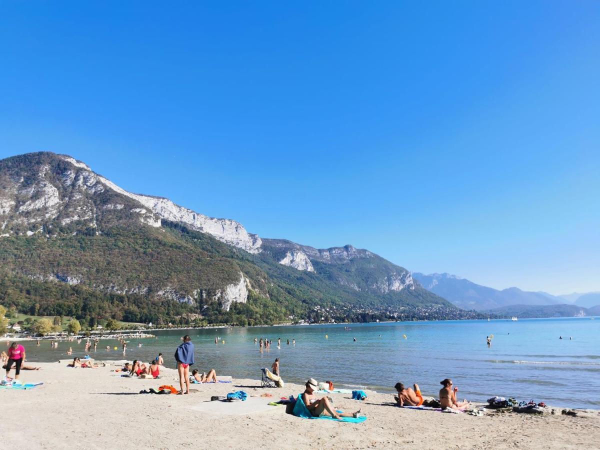 Charmant Appartement A 1 Minute Du Lac Annecy Exterior foto