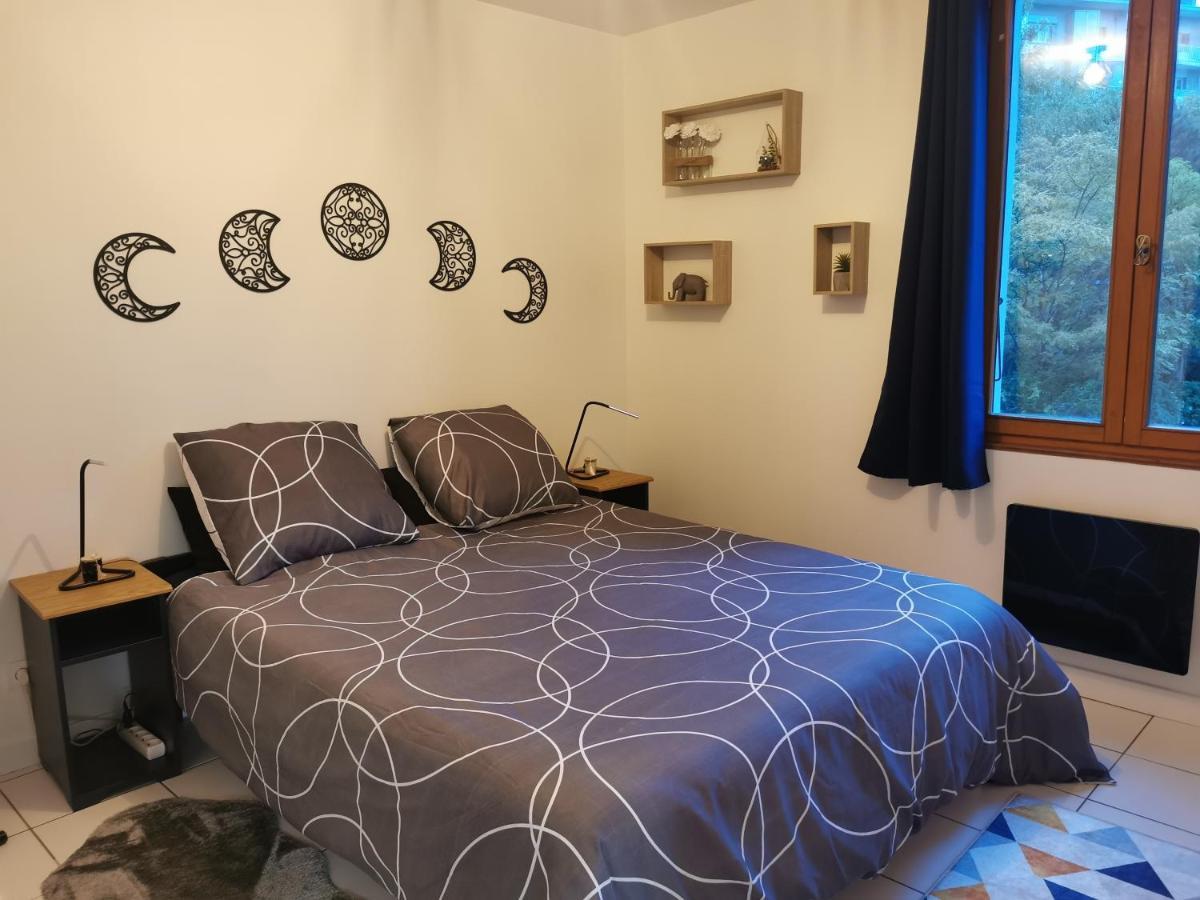 Charmant Appartement A 1 Minute Du Lac Annecy Exterior foto