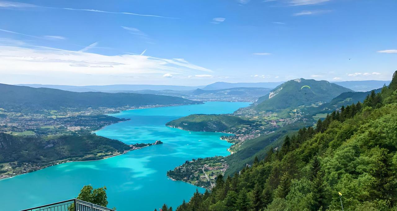 Charmant Appartement A 1 Minute Du Lac Annecy Exterior foto